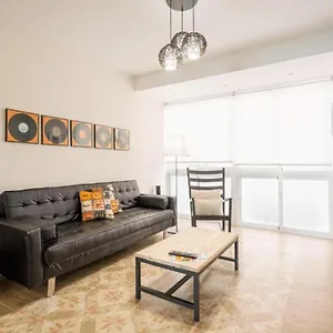 Appartamento Malagasuite Historic City Centre