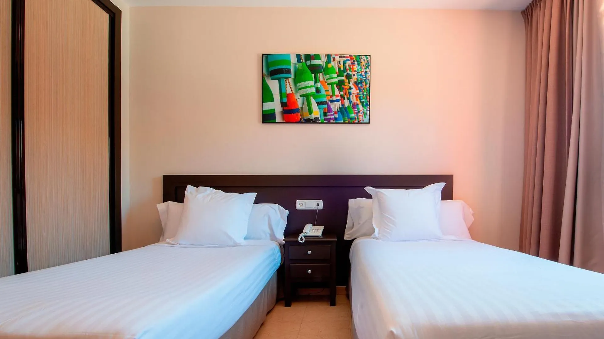 Fuengirola Beach Apartamentos Turisticos Aparthotel