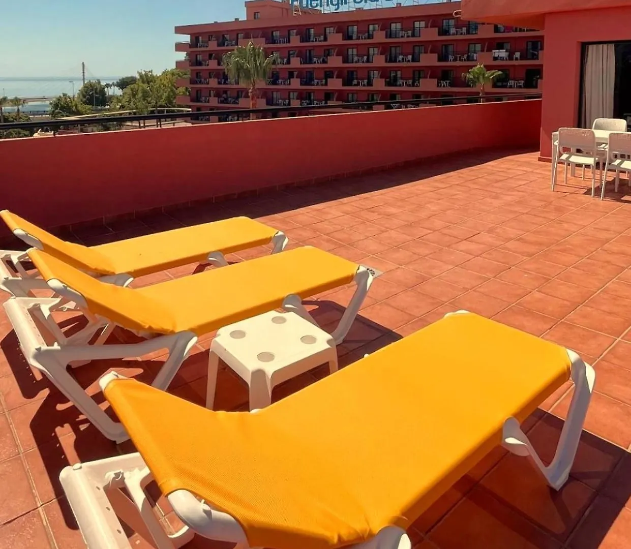 Fuengirola Beach Apartamentos Turisticos