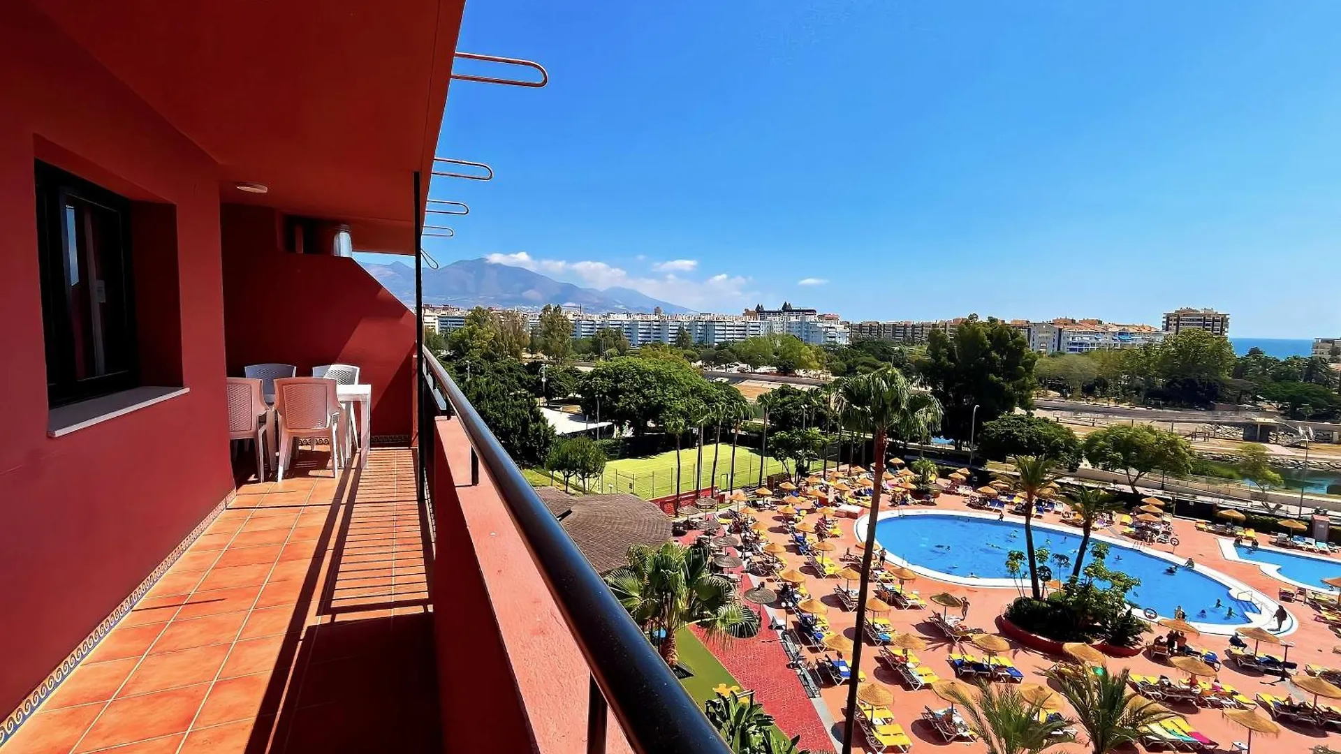 Fuengirola Beach Apartamentos Turisticos